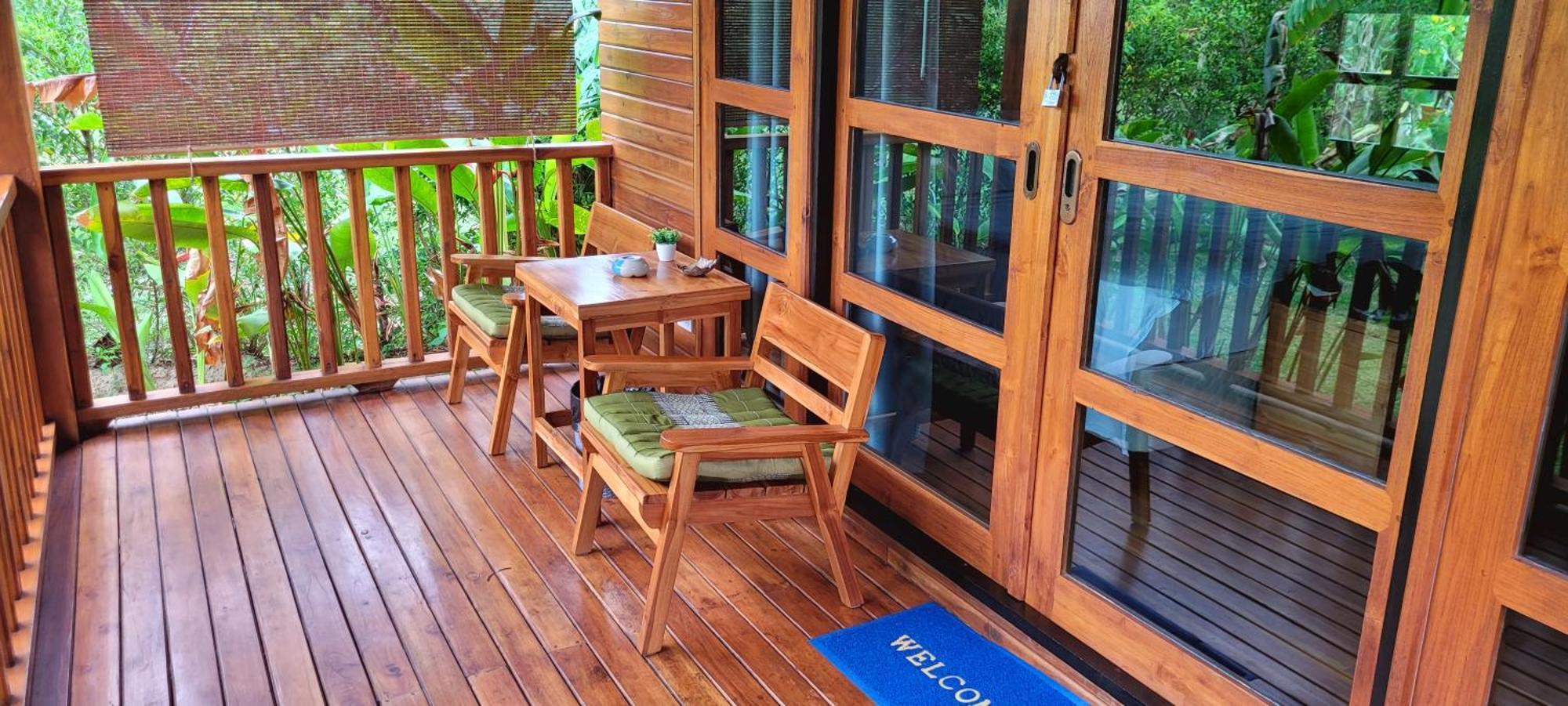 Samui Blue Bird Bed & Breakfast Mae Nam Exterior photo