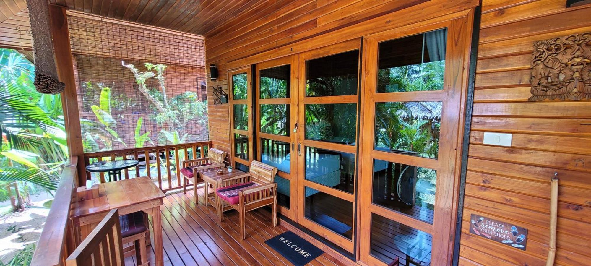 Samui Blue Bird Bed & Breakfast Mae Nam Exterior photo