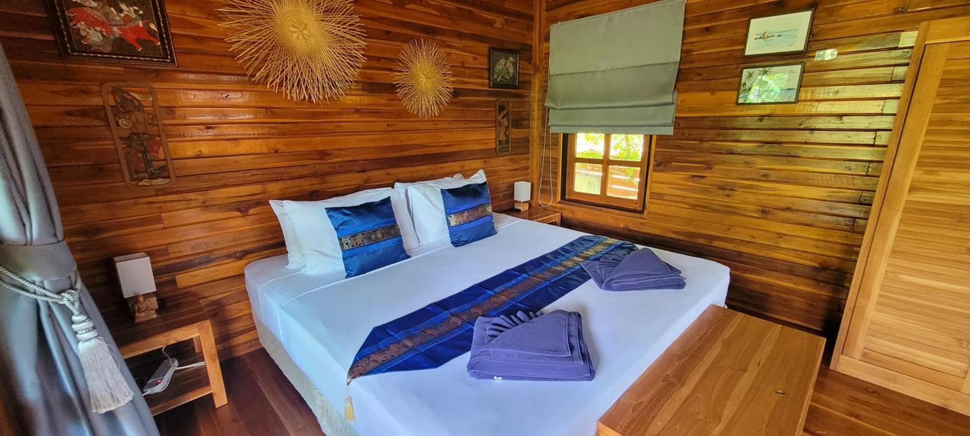 Samui Blue Bird Bed & Breakfast Mae Nam Room photo